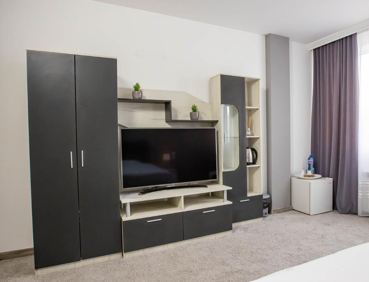 Komitite Complex Chuchuligovo Bagian luar foto
